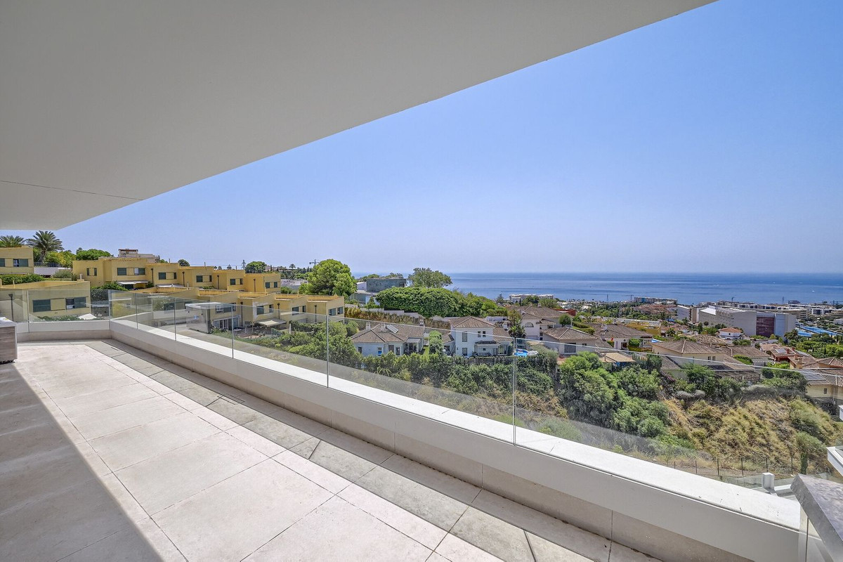 Se vende Apartamento Planta Media de 3 dormitorios en Costa Del Sol, Málaga, España