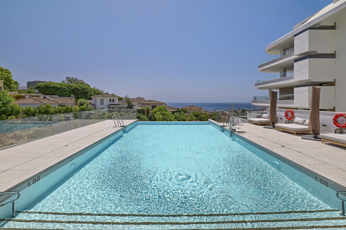 Se vende Apartamento Planta Media de 3 dormitorios en Costa Del Sol, Málaga, España