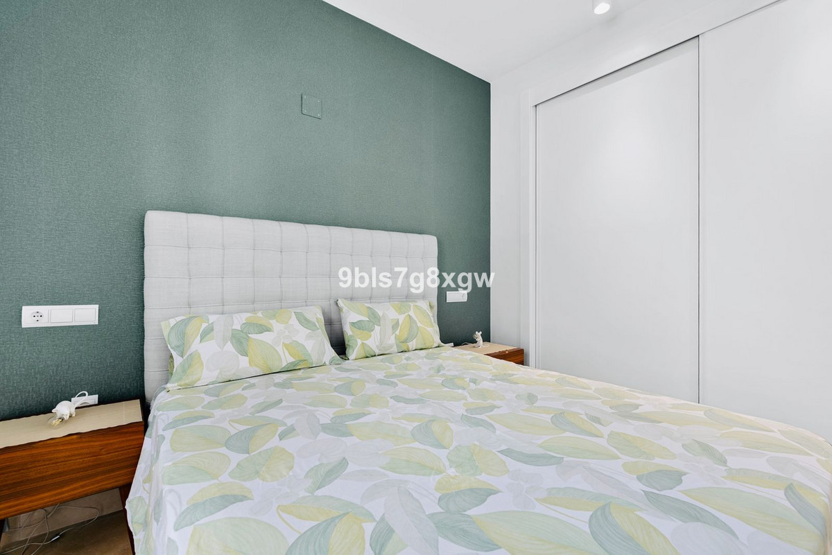 3 Bed Apartment for sale in Benahavís Costa Del Sol, Málaga, Spain