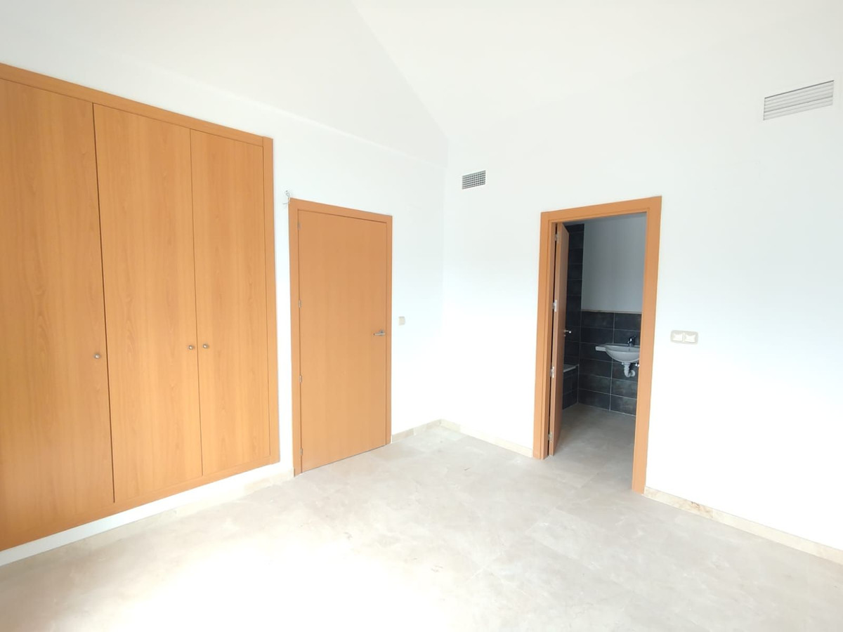 Se vende Adosada de 2 dormitorios en Costa Del Sol, Málaga, España