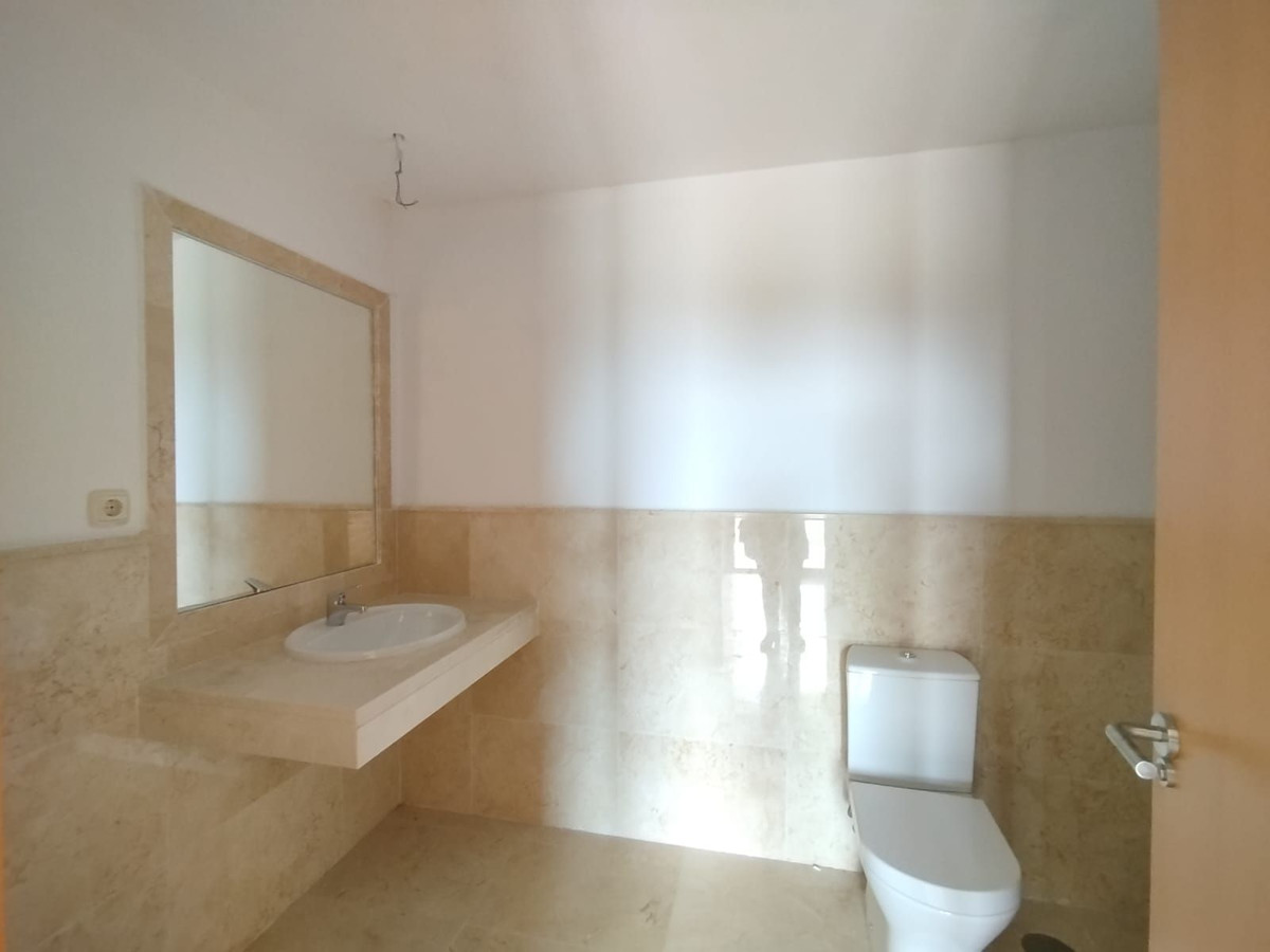 Se vende Adosada de 2 dormitorios en Costa Del Sol, Málaga, España