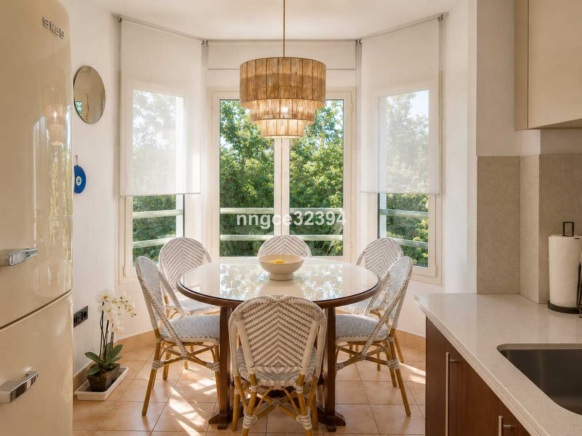 2 Bed Apartment for sale in Sierra Blanca Costa Del Sol, Málaga, Spain