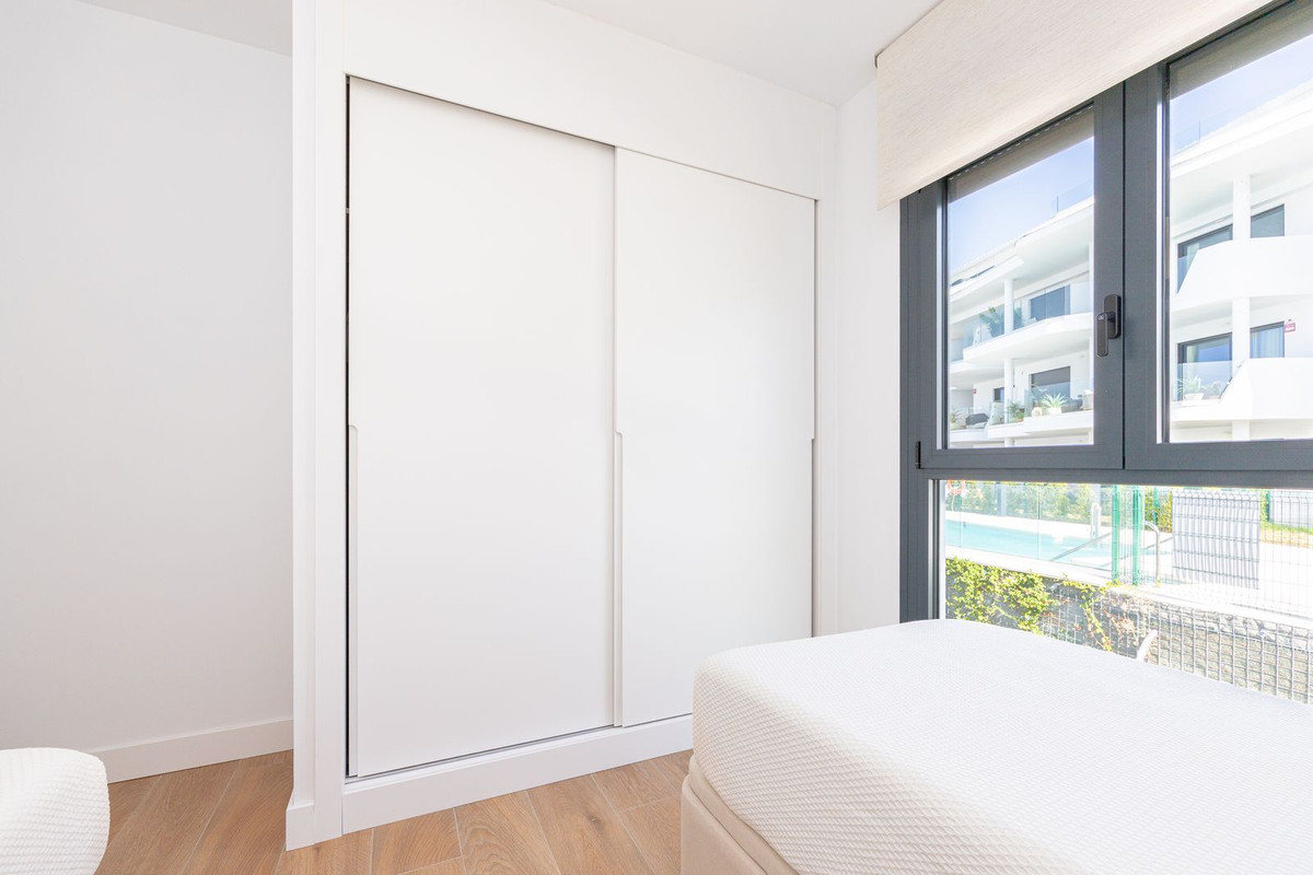 Se vende Apartamento Planta Media de 3 dormitorios en Costa Del Sol, Málaga, España