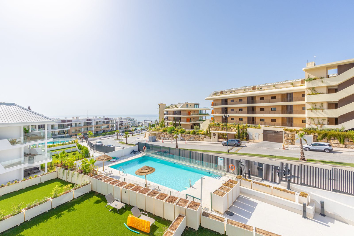 Se vende Apartamento Planta Media de 3 dormitorios en Costa Del Sol, Málaga, España