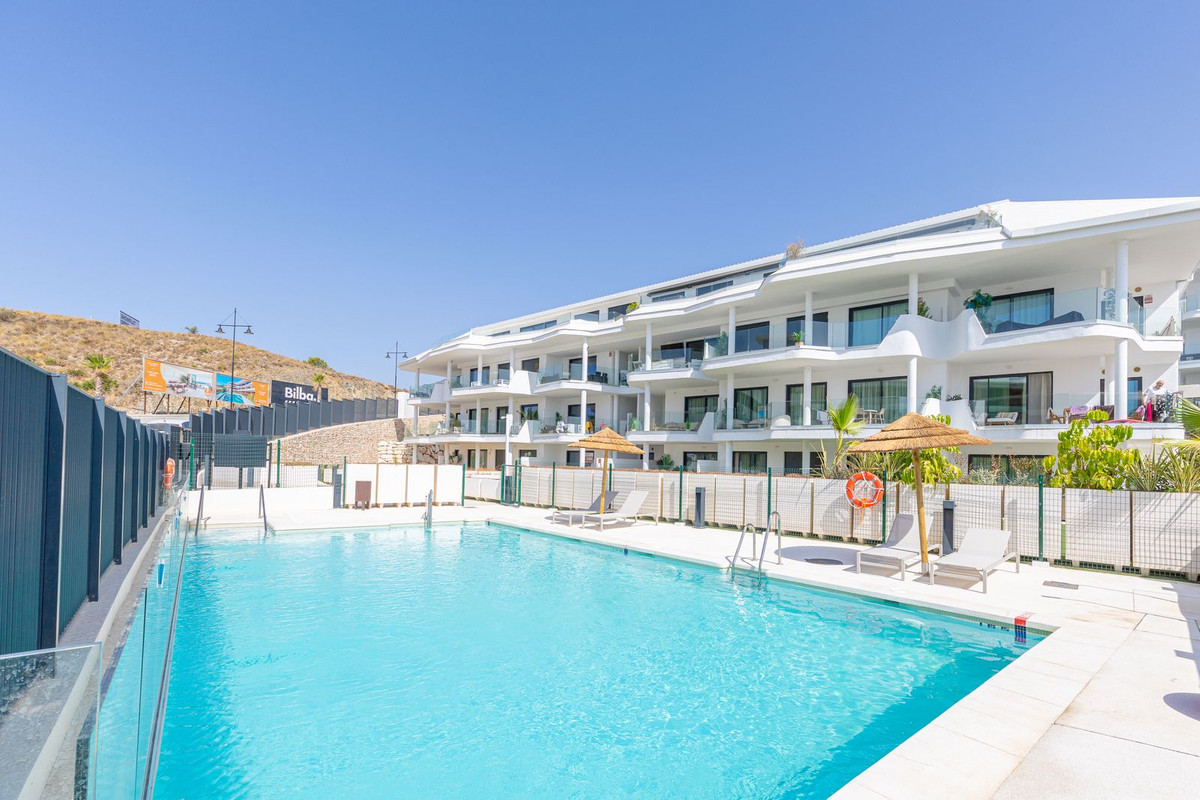 Se vende Apartamento Planta Media de 3 dormitorios en Costa Del Sol, Málaga, España