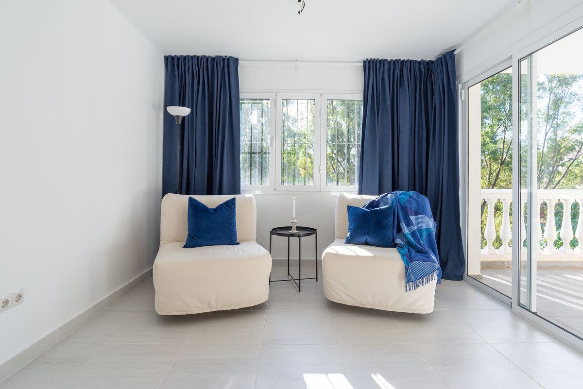 Se vende Villa - Chalet de 3 dormitorios en Costa Del Sol, Málaga, España
