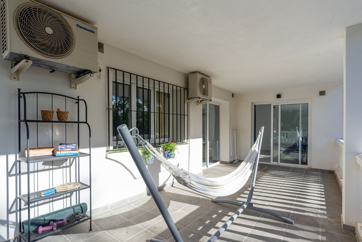 Se vende Villa - Chalet de 3 dormitorios en Costa Del Sol, Málaga, España