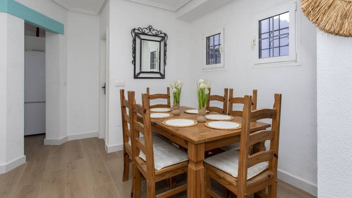 3 Bed Apartment for sale in Playa Flamenca Costa Blanca, Alicante, Spain