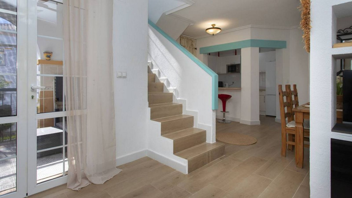 3 Bed Apartment for sale in Playa Flamenca Costa Blanca, Alicante, Spain