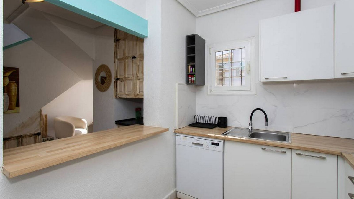 3 Bed Apartment for sale in Playa Flamenca Costa Blanca, Alicante, Spain