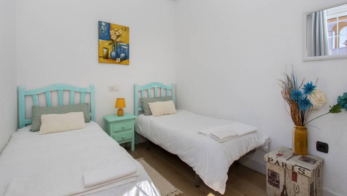 3 Bed Apartment for sale in Playa Flamenca Costa Blanca, Alicante, Spain