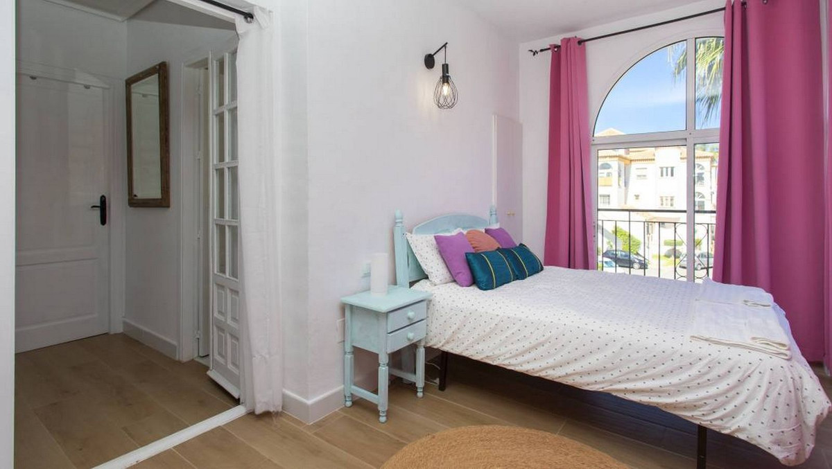 3 Bed Apartment for sale in Playa Flamenca Costa Blanca, Alicante, Spain