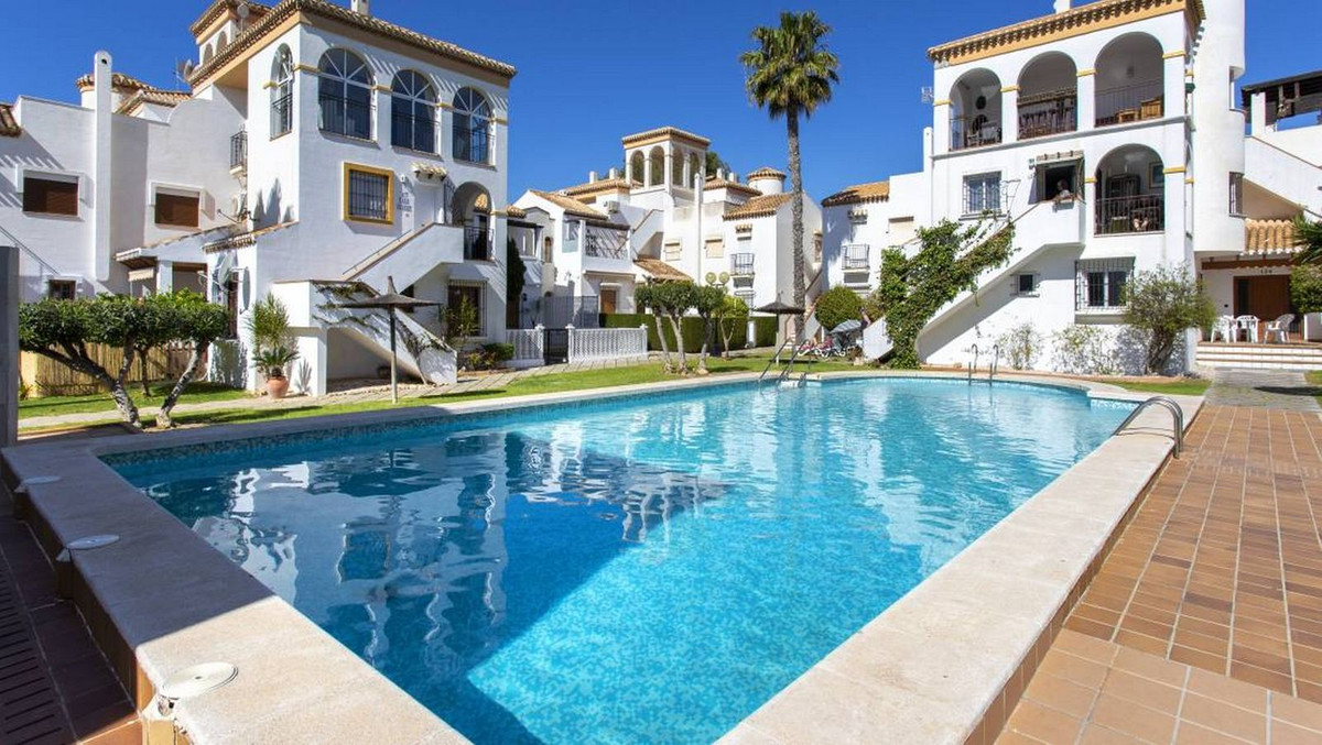 3 Bed Apartment for sale in Playa Flamenca Costa Blanca, Alicante, Spain