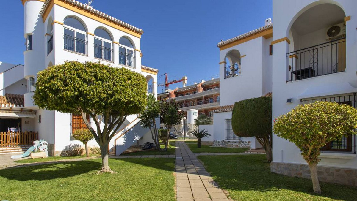 3 Bed Apartment for sale in Playa Flamenca Costa Blanca, Alicante, Spain