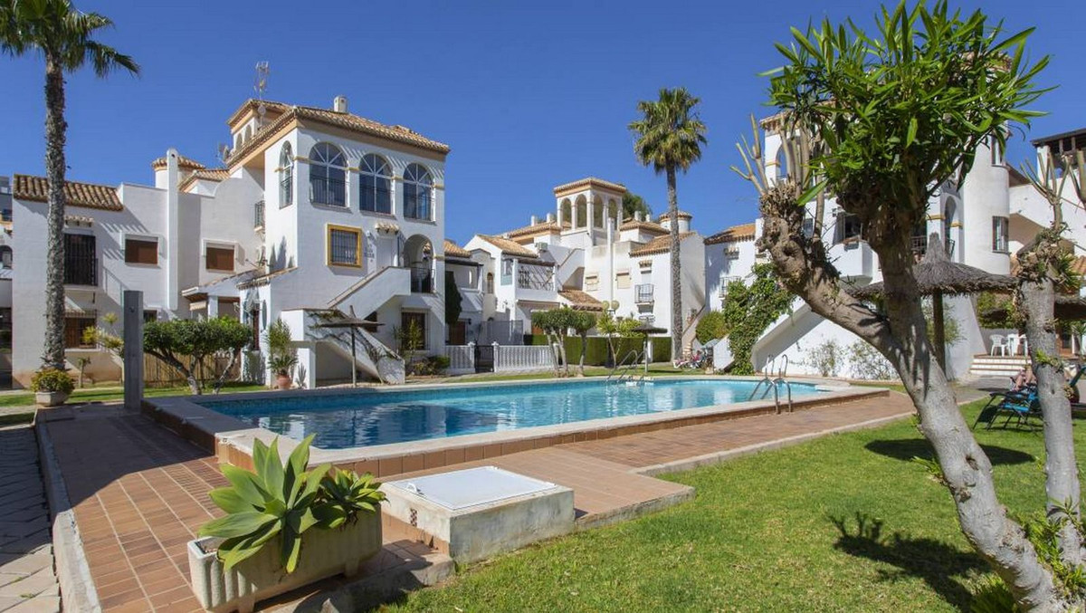3 Bed Apartment for sale in Playa Flamenca Costa Blanca, Alicante, Spain