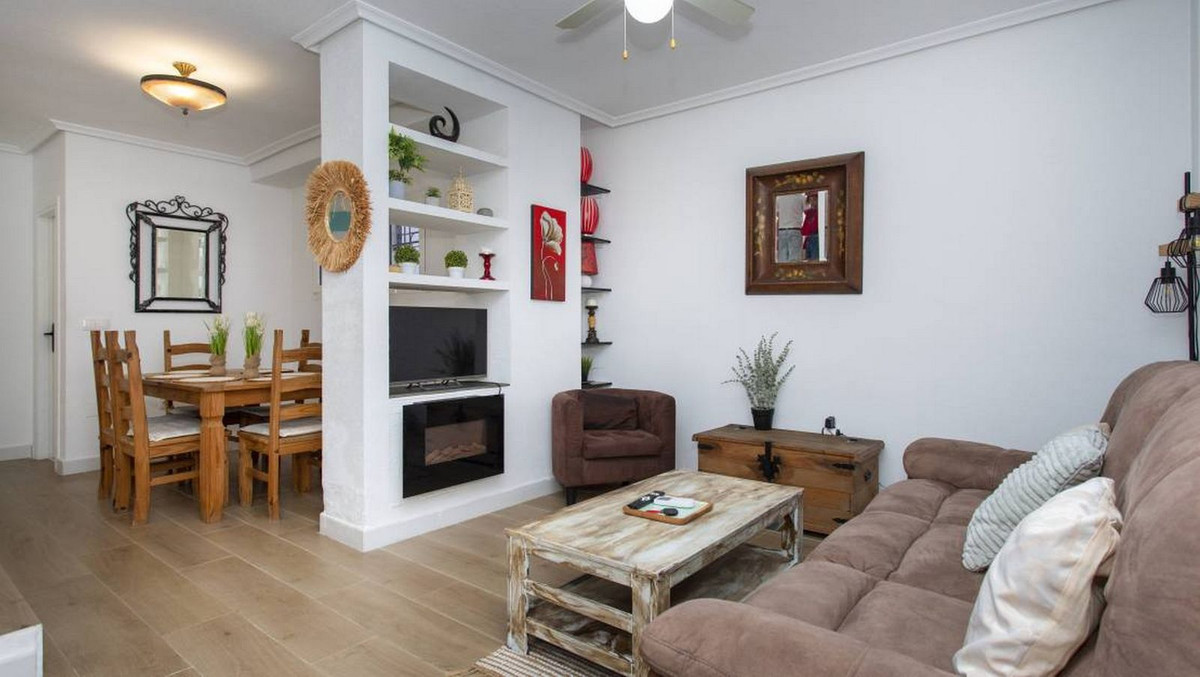 3 Bed Apartment for sale in Playa Flamenca Costa Blanca, Alicante, Spain