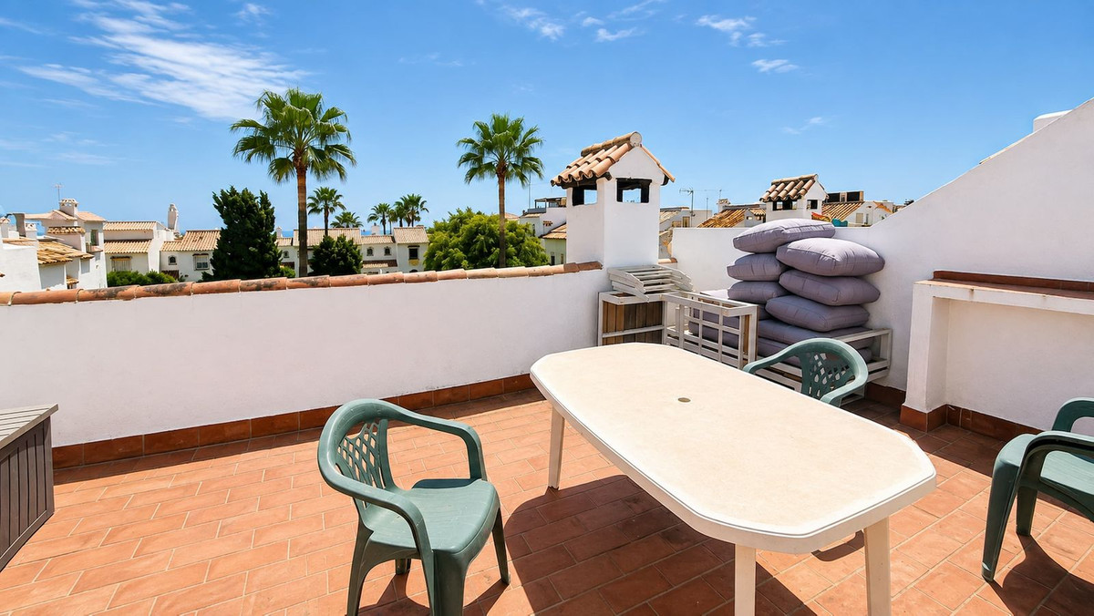 3 Bed Townhouse for sale in Casares Playa Costa Del Sol, Málaga, Spain