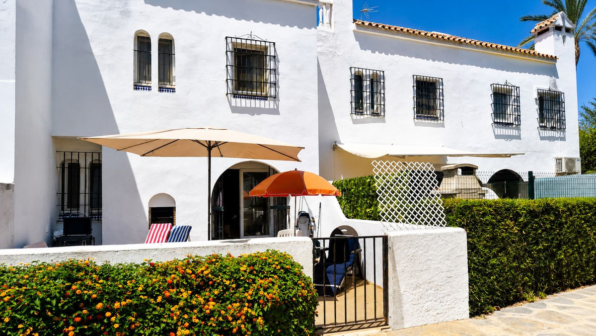 3 Bed Townhouse for sale in Casares Playa Costa Del Sol, Málaga, Spain
