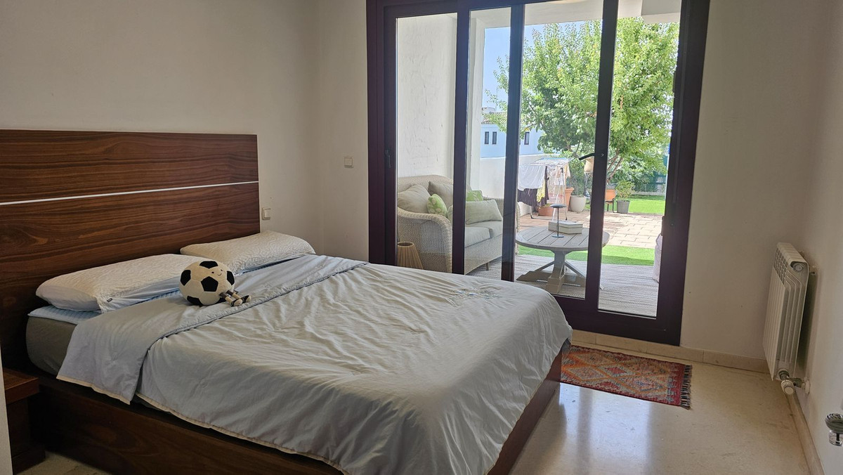 Se vende Apartamento Planta Baja de 2 dormitorios en Costa Del Sol, Málaga, España