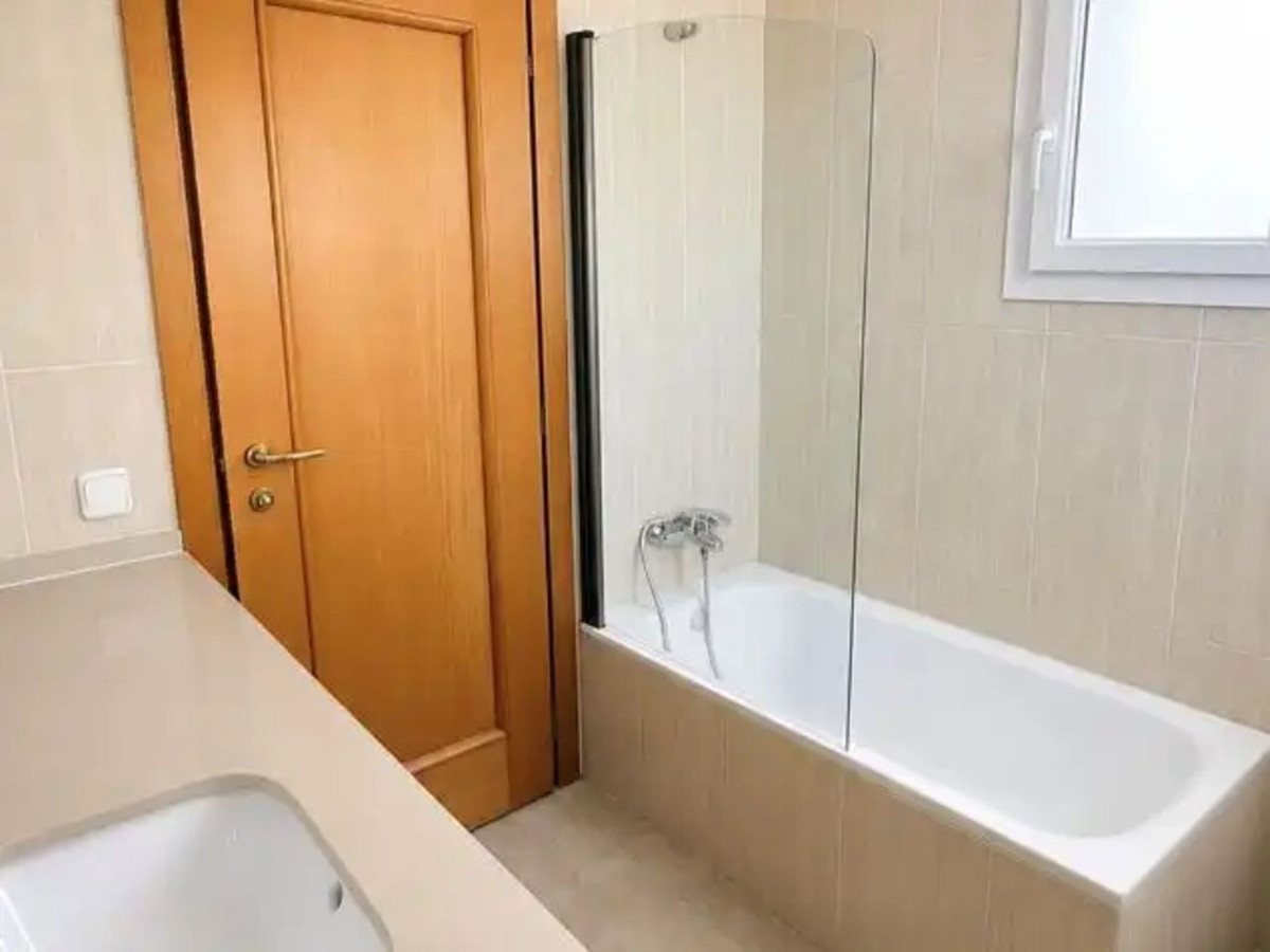Se vende Ático Dúplex de 3 dormitorios en Costa Del Sol, Málaga, España