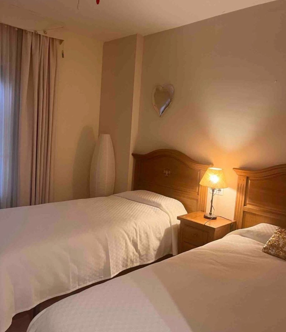 Se vende Apartamento Planta Media de 2 dormitorios en Costa Del Sol, Málaga, España