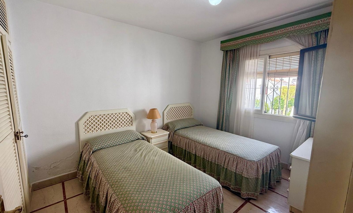 Se vende Adosada de 2 dormitorios en Costa Del Sol, Málaga, España