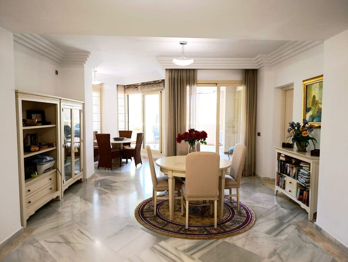 3 Bed Apartment for sale in Nueva Andalucía Costa Del Sol, Málaga, Spain
