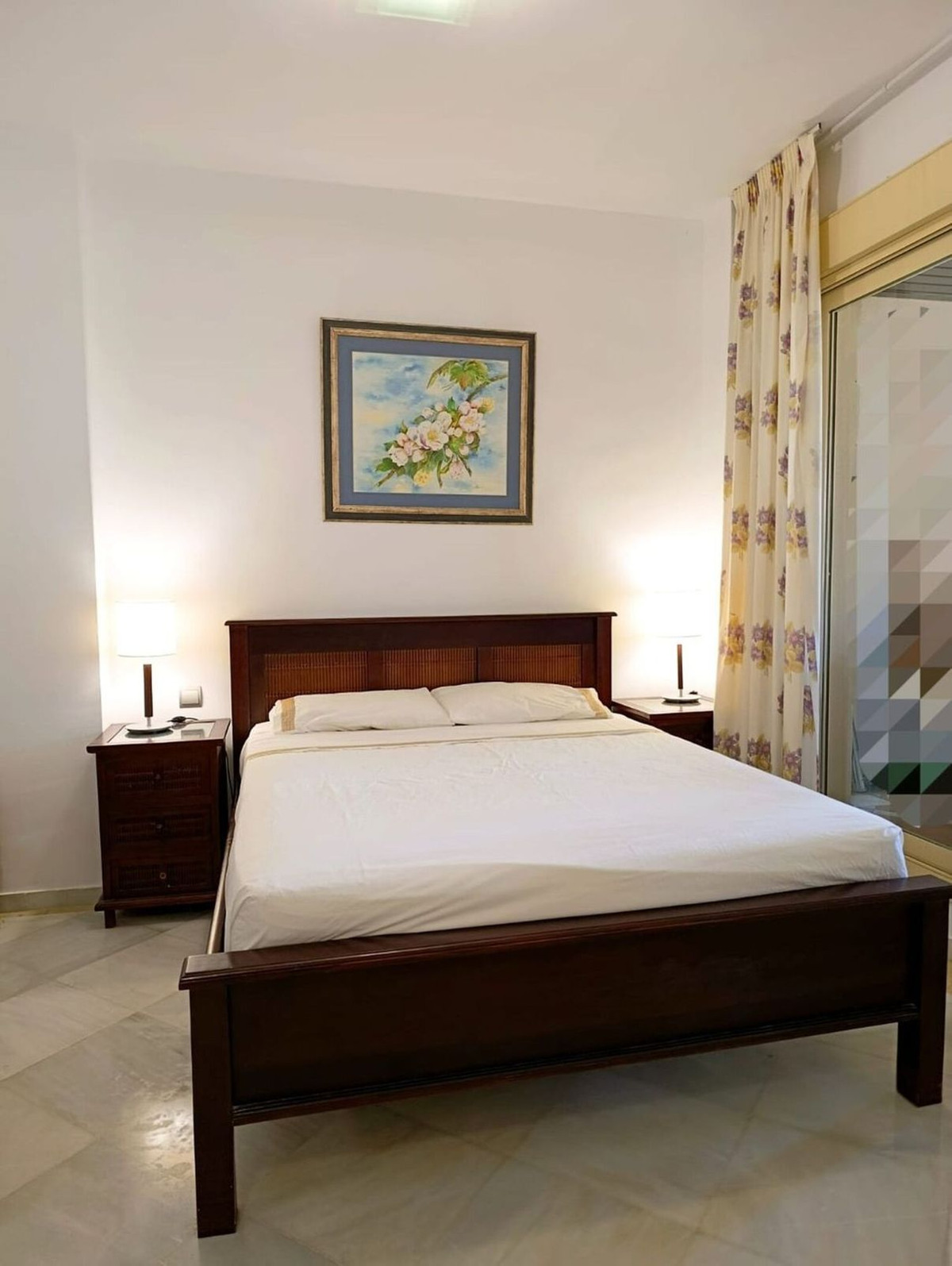 3 Bed Apartment for sale in Nueva Andalucía Costa Del Sol, Málaga, Spain