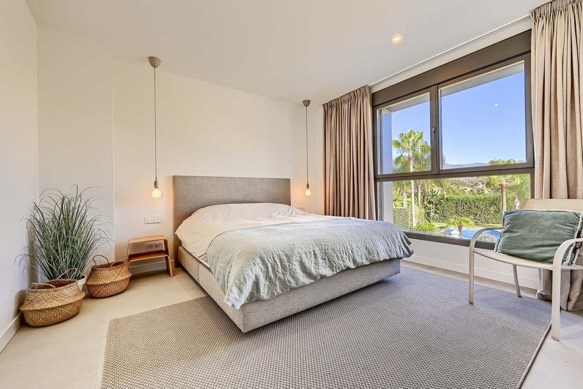 Se vende Apartamento Planta Media de 3 dormitorios en Costa Del Sol, Málaga, España