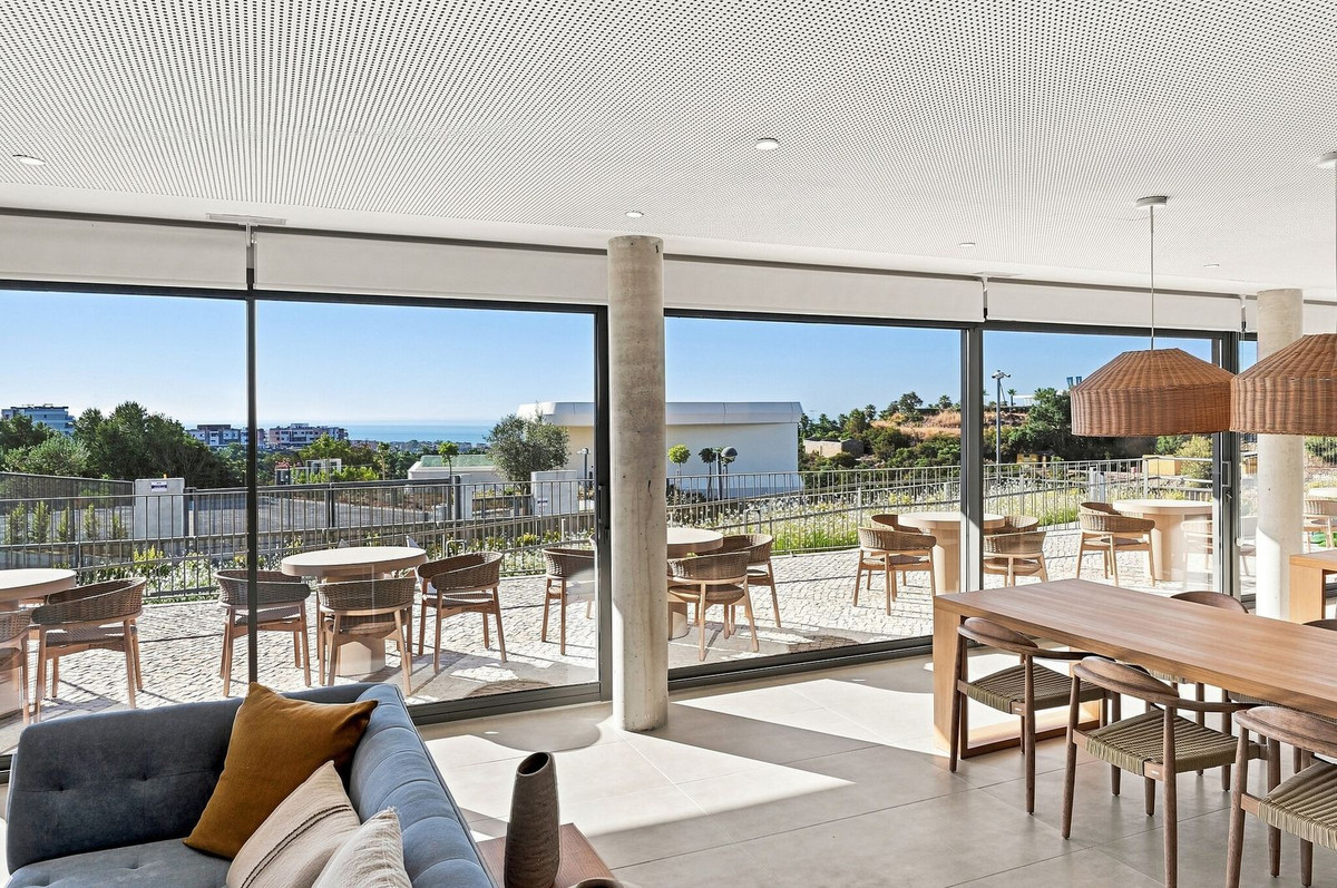 Se vende Apartamento Planta Media de 3 dormitorios en Costa Del Sol, Málaga, España