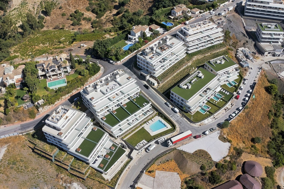 Se vende Apartamento Planta Media de 3 dormitorios en Costa Del Sol, Málaga, España