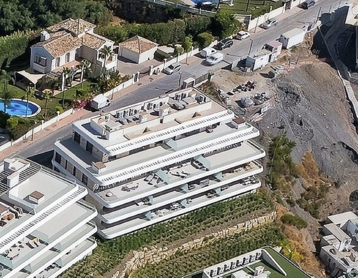 Se vende Apartamento Planta Media de 3 dormitorios en Costa Del Sol, Málaga, España