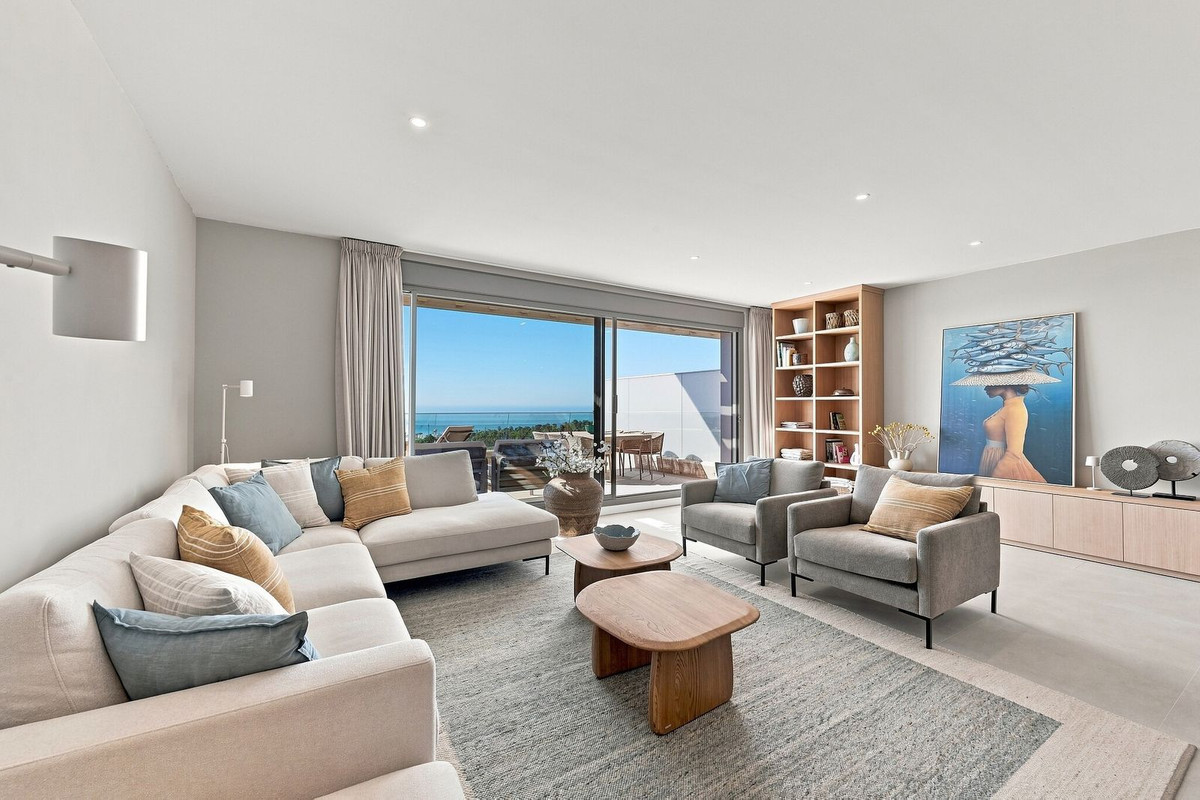 Se vende Apartamento Planta Media de 3 dormitorios en Costa Del Sol, Málaga, España