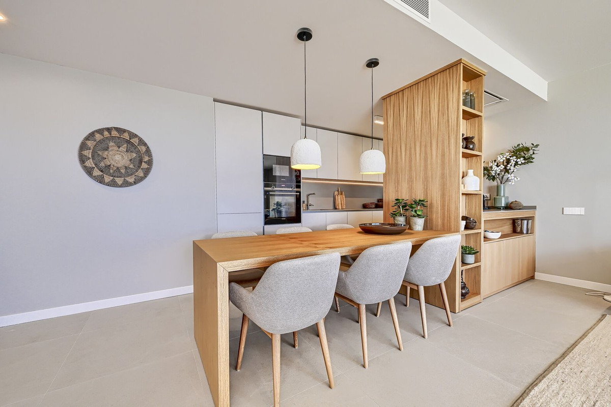 Se vende Apartamento Planta Media de 3 dormitorios en Costa Del Sol, Málaga, España
