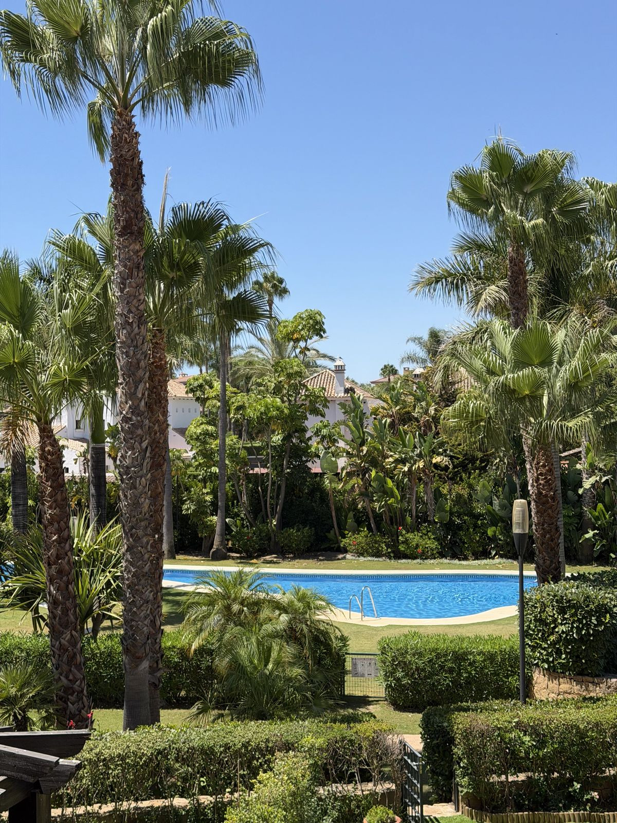 2 Bed Apartment for sale in Puerto Banús Costa Del Sol, Málaga, Spain