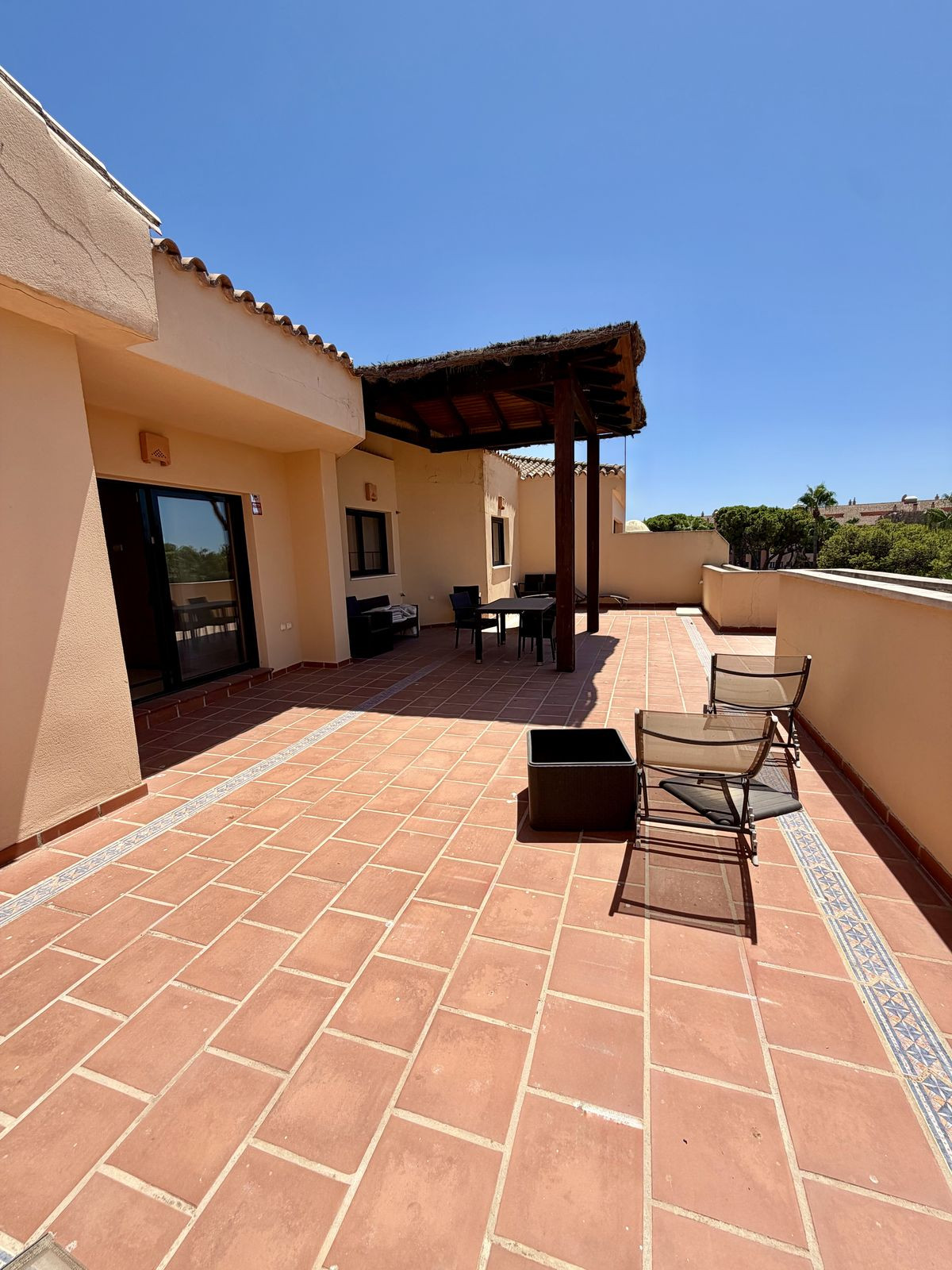 2 Bed Apartment for sale in Puerto Banús Costa Del Sol, Málaga, Spain