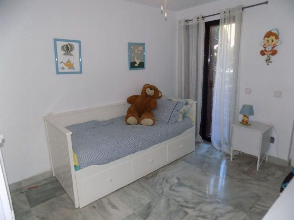 Se vende Pareada de 3 dormitorios en Costa Del Sol, Málaga, España