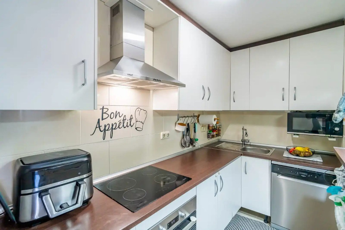 2 Bed Townhouse for sale in Atalaya Costa Del Sol, Málaga, Spain