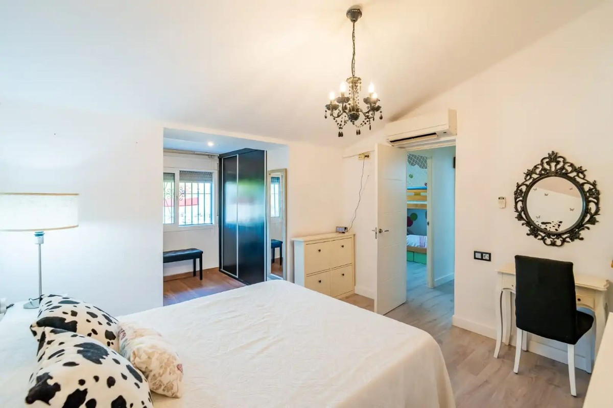 2 Bed Townhouse for sale in Atalaya Costa Del Sol, Málaga, Spain