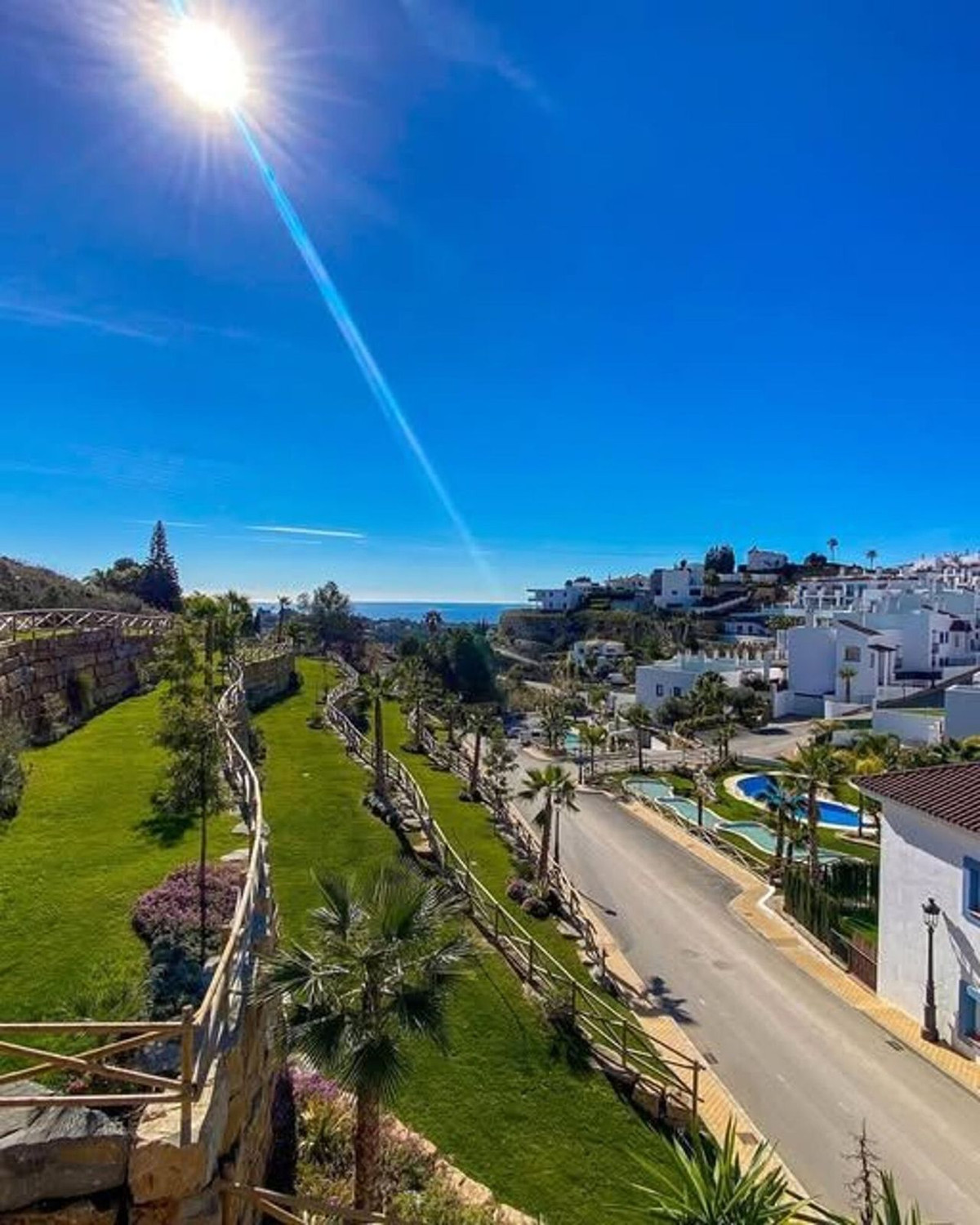 3 Bed Apartment for sale in Benahavís Costa Del Sol, Málaga, Spain