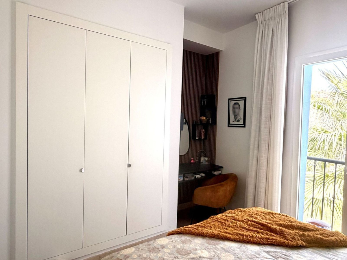 3 Bed Apartment for sale in Benahavís Costa Del Sol, Málaga, Spain
