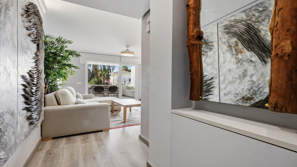 2 Bed Apartment for sale in Sotogrande Costa Costa Del Sol, Cádiz, Spain