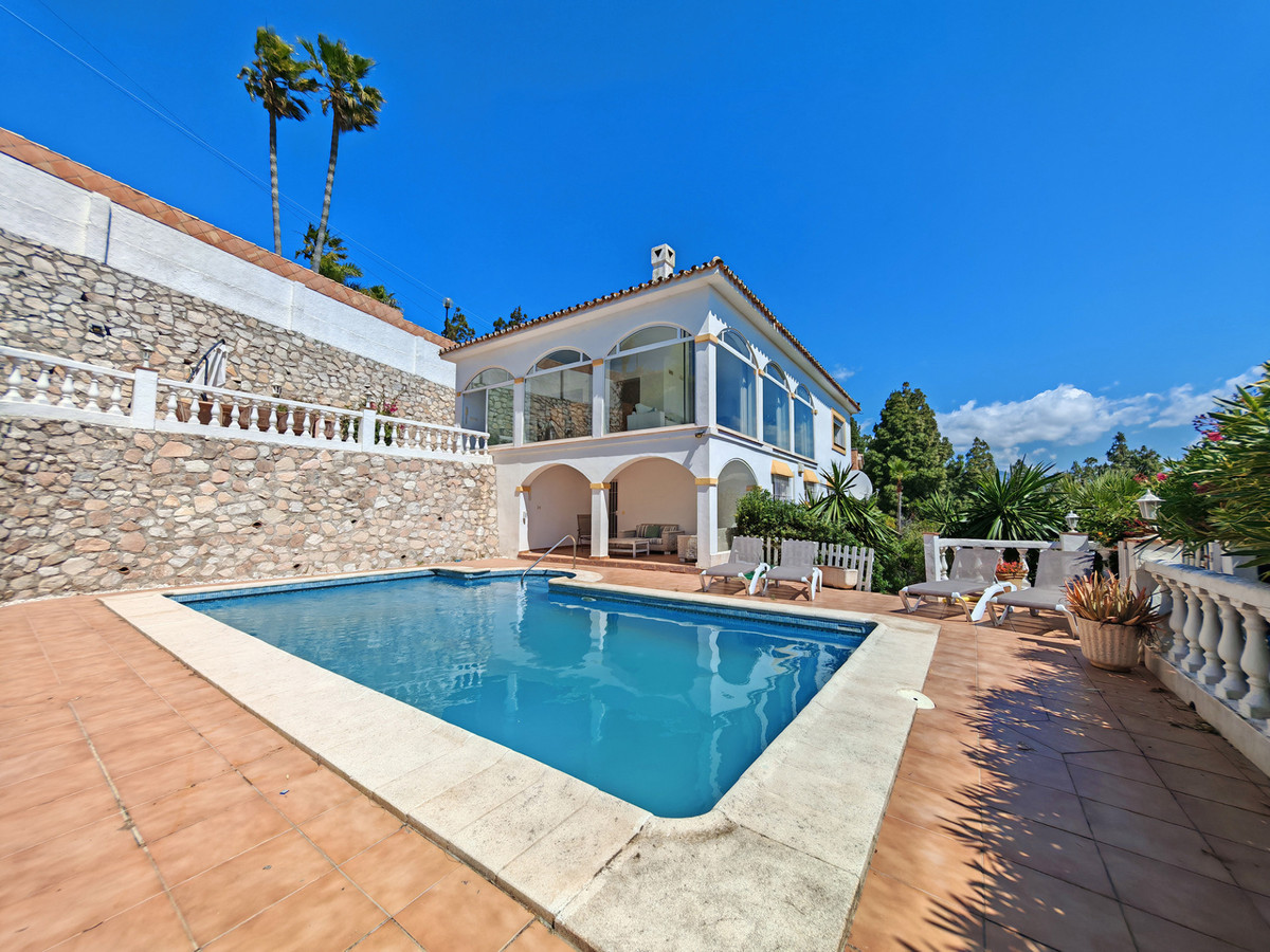 4 Bed Townhouse for sale in El Chaparral Costa Del Sol, Málaga, Spain