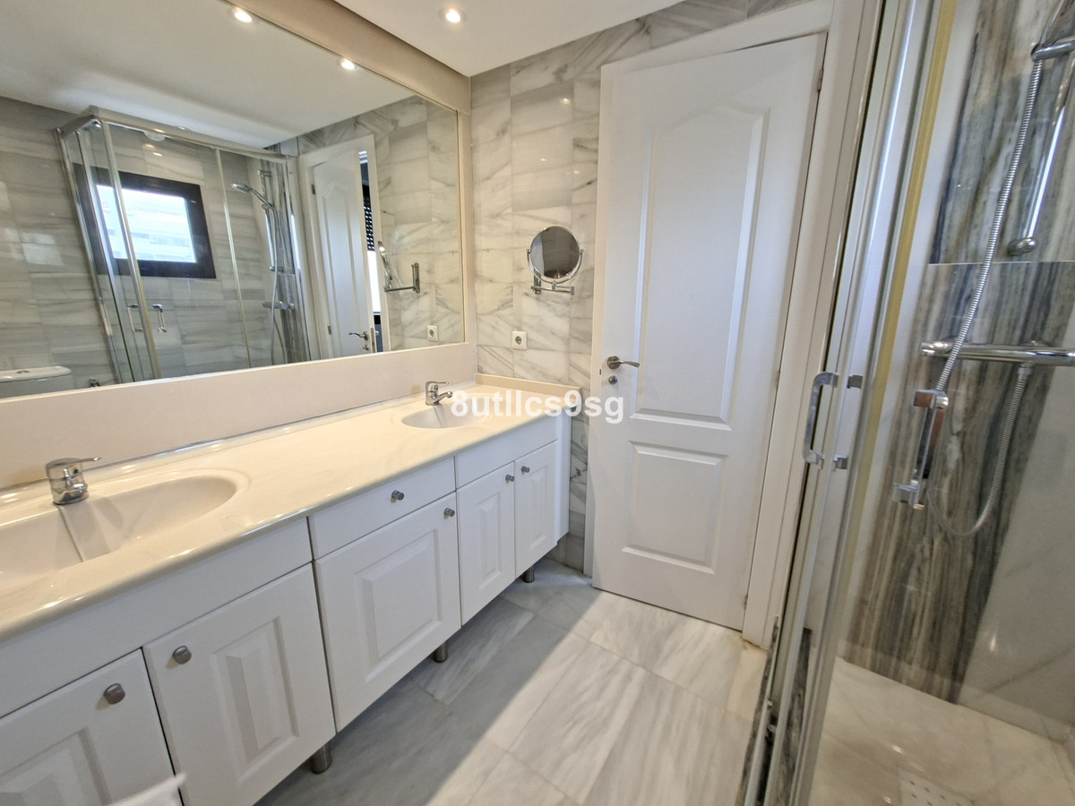 Se vende Ático de 3 dormitorios en Costa Del Sol, Málaga, España