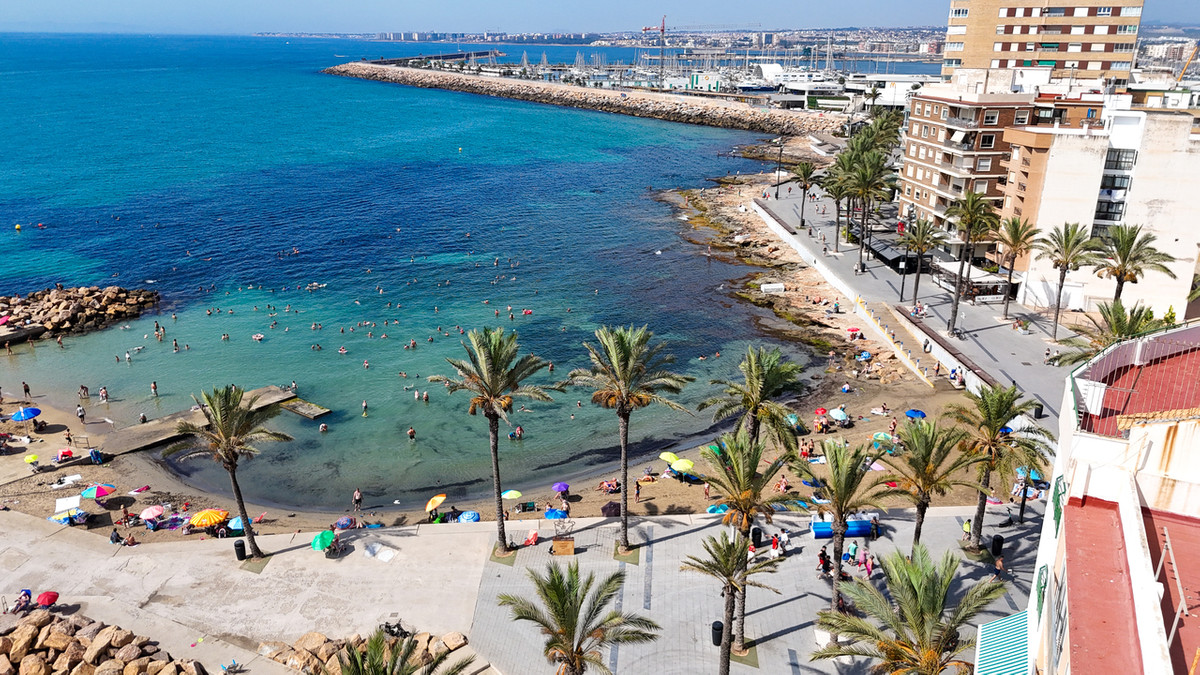 2 Bed Apartment for sale in Torrevieja Costa Blanca, Alicante, Spain