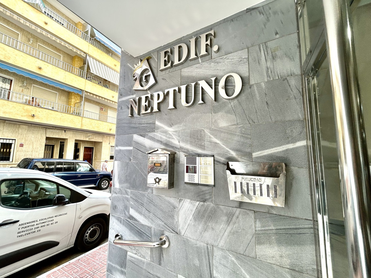 2 Bed Apartment for sale in Torrevieja Costa Blanca, Alicante, Spain