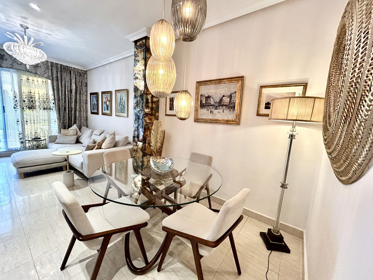 2 Bed Apartment for sale in Torrevieja Costa Blanca, Alicante, Spain