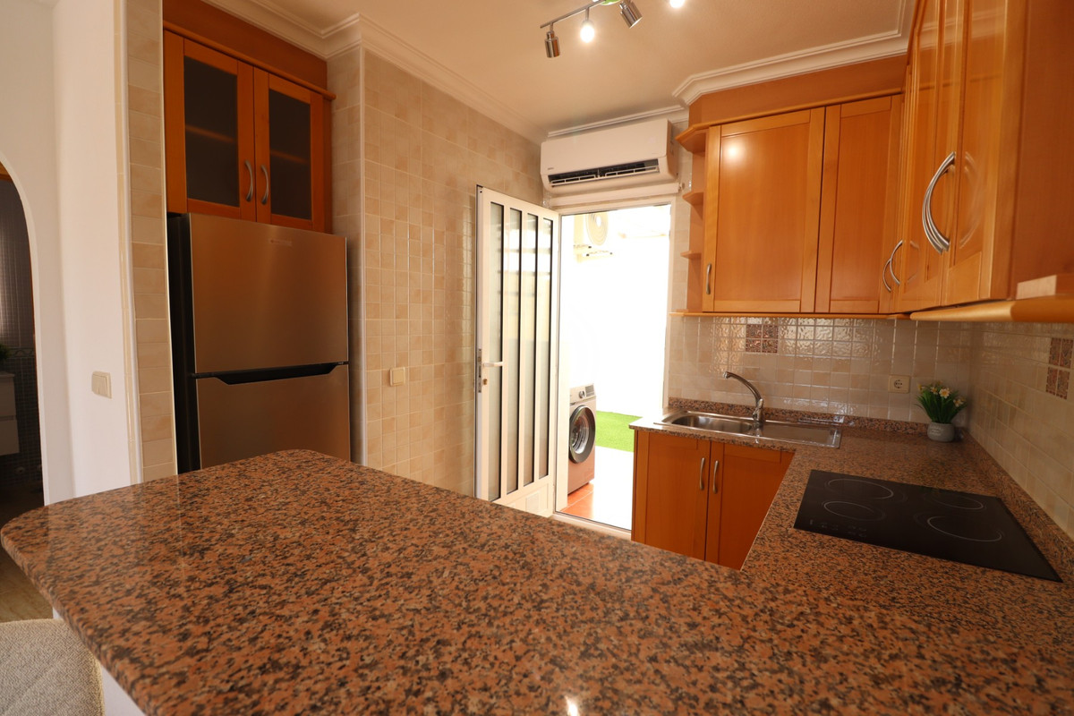 2 Bed Townhouse for sale in Montemar Costa Blanca, Alicante, Spain