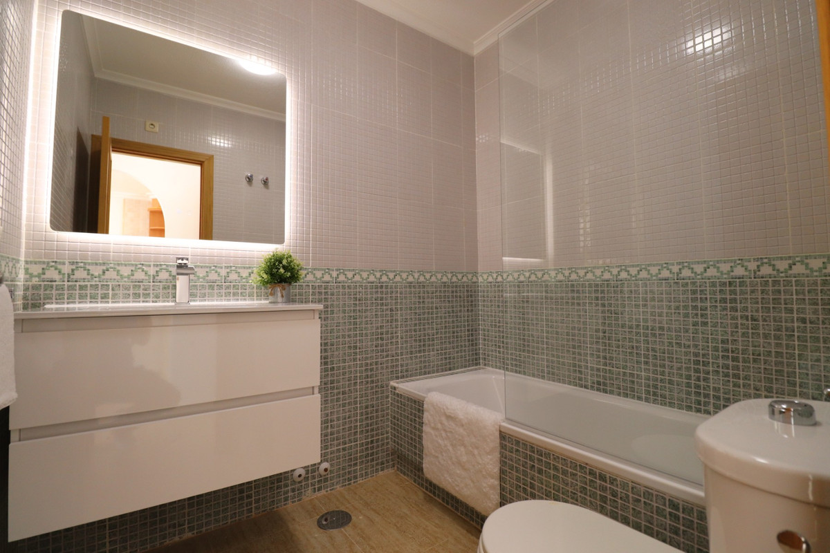 2 Bed Townhouse for sale in Montemar Costa Blanca, Alicante, Spain