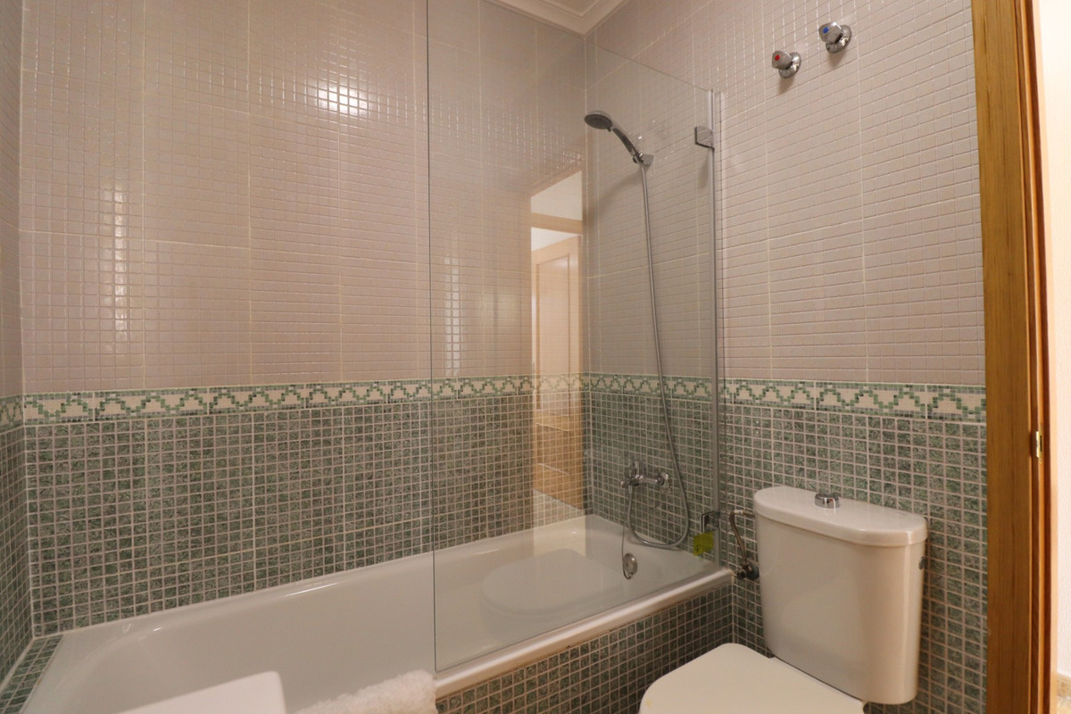 2 Bed Townhouse for sale in Montemar Costa Blanca, Alicante, Spain